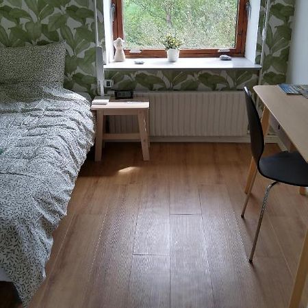 Cosy Farmhouse Single Bedroom สไต ภายนอก รูปภาพ